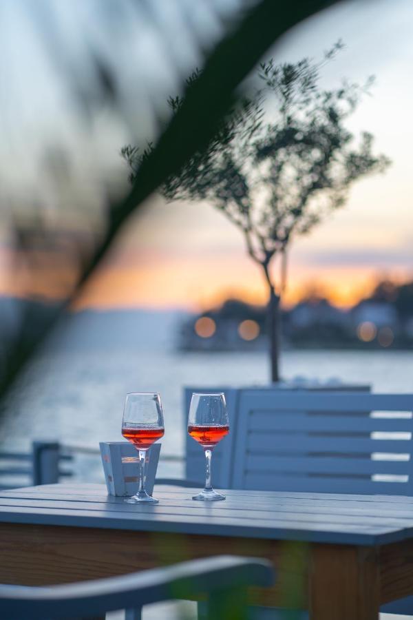 فيلا Seafront Karma Luxury - An Escape From Reality كاتو جاتزي المظهر الخارجي الصورة